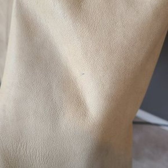 Danier Leather 3 Button Jacket - Picture 3 of 7